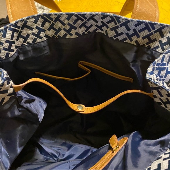 Tommy Hilfiger | Classic - Large Tote Bag - Picture 9 of 14
